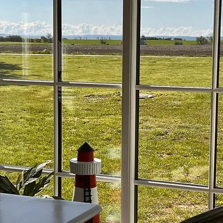 Munkgaard & Outdoor Nocleg ze śniadaniem Rødvig